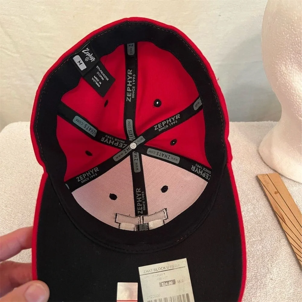 University of Utah Utes Zephyr Red Hat Unisex Adult Size M cap official licensed